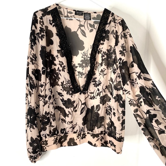 Nicole Miller Beaded Plunging Neck Floral Blouse - Picture 3 of 9